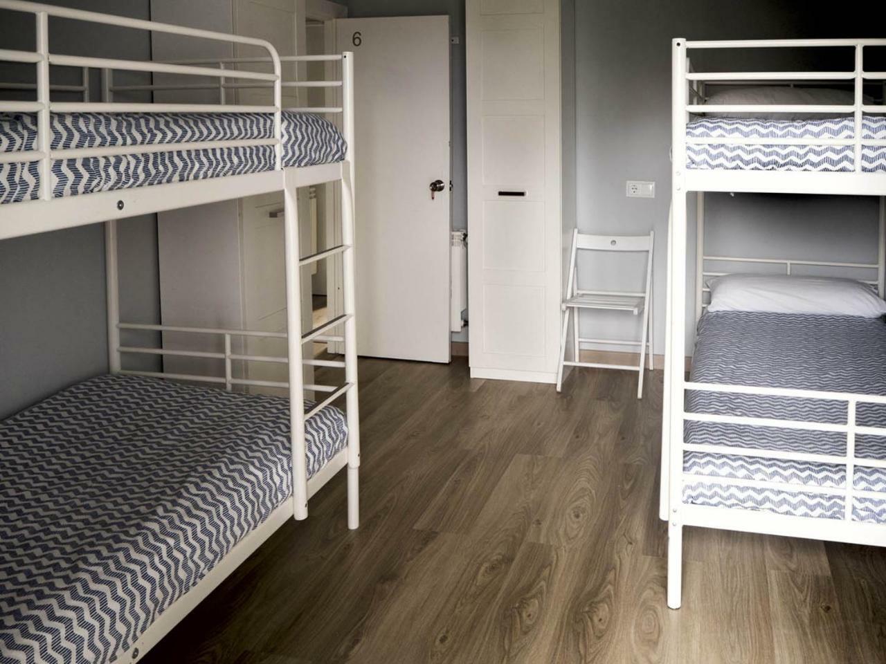 Hostel Once Nudos Luanco Bagian luar foto