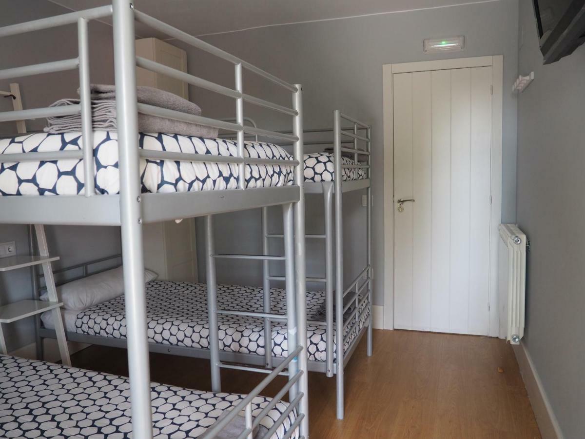 Hostel Once Nudos Luanco Bagian luar foto